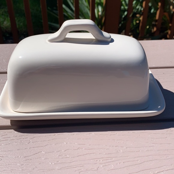 New Rae Dunn BRUNCH Butter Dish with Lid and Tray - Picture 6 of 7